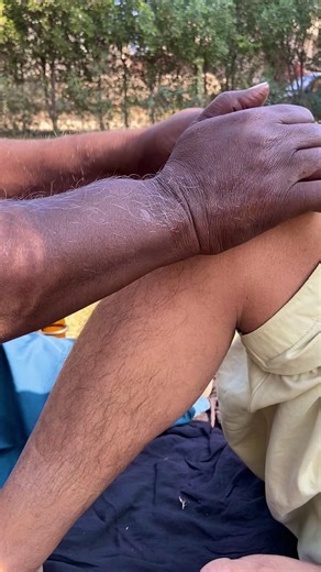 Enhance Relaxation with Leg Oil Massage Techniques