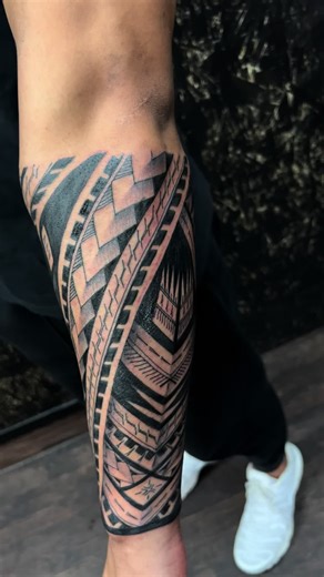 Samoan Polynesian Tattoo Freestyle Process