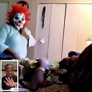 GotDamnZo on Instagram: "ME AND FRIEND PLAY TOO DAMN MUCH 😂🤡 #funny #humor #prank #facetime #comedy #funnyvideos #scared"