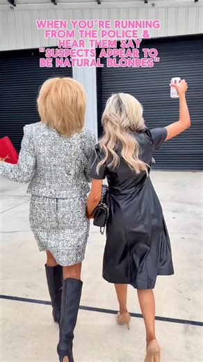 Tammy Harris on Instagram: "Who can relate?😂 We are back for another LIVE SHOW with NEW ARRIVALS & GORGEOUS HANDBAGS!! Be sure to set your alarms & tune in at 7pm CST on the Willow Tree app!! 📲⏰"