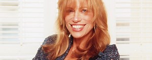 History Repeats Itself as Carly Simon Comes to Sabrina Carpenter’s Defense of Risqué Album Covers