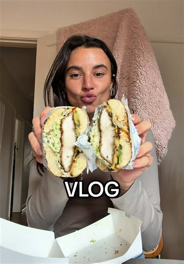 My Monday Vlog: Packing for a Trip & Getting Ready to Go!