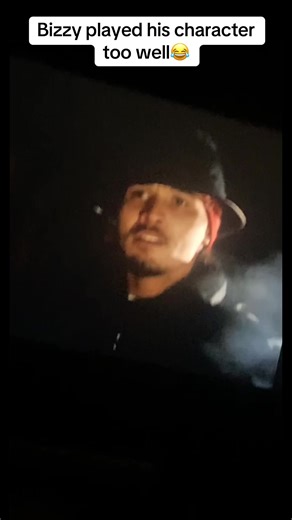 When he checked his pulse i lost it😭! Only the real know this movie😂 #explorepage✨️ #fyp #bizzybone #jackedupmovie #classic