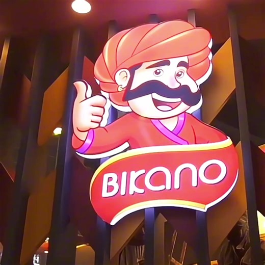 For the first time ever, visitor entry is officially OPEN at Indusfood 2026. No invites. No barriers. Just access to the global food & beverage ecosystem. From live culinary experiences to curated buyer interactions and global product showcases — this is where the industry connects, learns, and grows. 🎟️ Early Bird Visitor Pass at ₹8,000 ⏳ Offer valid till 6 Jan 2026 📅 8–10 Jan 2026 📍 India Expo Centre & Mart, Greater Noida | Indusfood