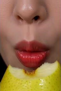Juicy Pear ASMR 🍐 Crunchy & Relaxing