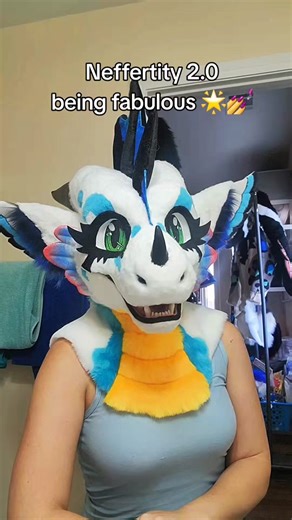 1.0 was made back in 2018 and was the first #fursuit I ever made. I spent hundreds of hours doing research to make her as good as possible, but she was structurally a hot mess. 😂 1.0 walked so 2.0 could run! Also thanks to my sister @Stellar | Dutchie ✨ 🔜 BLFC for this idea xD