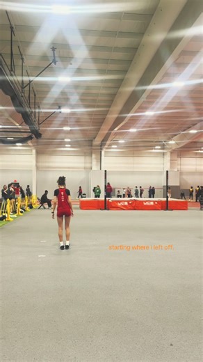ended last season at 5’0, starting indoor at 4’10-5’0. #sophomore #track #highjump #indoorseason