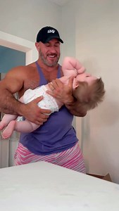 It was only breast milk for the longest time then we started solids. Now it's a mix! I do his breakfast most of the time. I put him on a bulk 😂 I love him he's the best. Big AJ's breakfast: 1 egg vegetable omelette 2 tablespoons @elev8.foods Plain COR Sliced cooked strawberry Homemade pasta sauce Cottage cheese If @elev8.foods COR is good enough for baby, it's perfect for you and your gains. Code AV 😎 | Antoine Vaillant