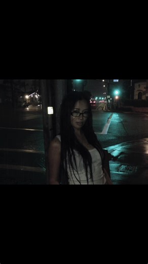 Julia Frames Showcase: Stunning Shots in Rainy Weather