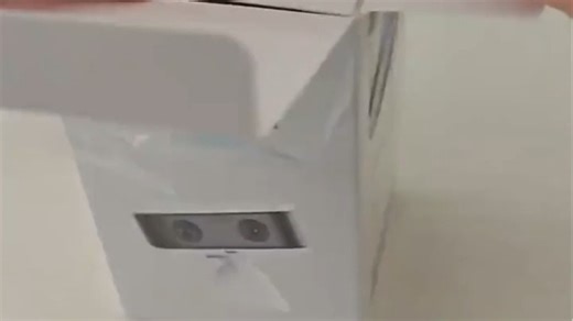 独居安全无保障？旋转摄像头守护每个角落