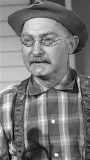 Who Found Stringbean Akeman's Body? #shortsfeed #outlawcountry #countrymusic