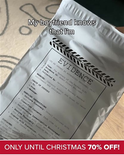 🎄 This holiday season, give the gift of intrigue! Detective Mystery Masters transforms family nights into unforgettable investigations, letting you and your loved ones solve thrilling cases together from home. ✅ Free worldwide shipping for the perfect gift ✅ Authentic, realistic case files to crack together ✅ Join over 40,000 happy detectives! Whether it’s for a mystery-loving friend, a family gathering, or date night, our detective games bring excitement, suspense, and endless surprises to any