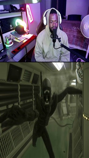 Just Minding My Buisness #gaming #funny #horror #gamer #scary #gameplay #games #alienisolation