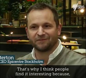 Could being microchipped become a new workspace norm? | SBS News