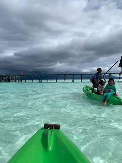 Exploring the Moana Vibe: Traveling to Pulau Wai Raja Ampat