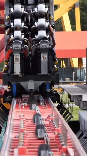 Intimidator 305 #fy #fyp #fypシ #rollercoaster #thrill #thrillseeker #thrillseekers #thrillseeking #rollercoasters #rollercoastertiktok #rollercoastertiktok