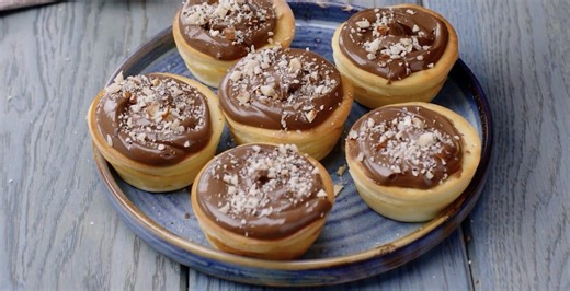 Yogurt Mini Cheesecakes: Creamy and Super Delicious!