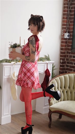 Flora Rodgers | Full photoset up on my Patreon 🎁💋 | Instagram