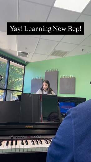 1.8K views | Yay working on some new rep with @nicole.aviva !!! #sing #singer #voicelessons #voice #highnotes #vocaltips #voiceteacher #singingtips #musicaltheatre | The Opera Planet | Facebook