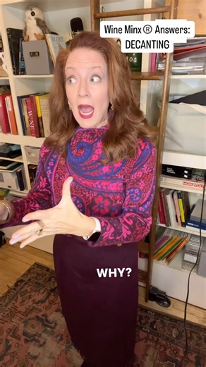 Planning to decant some holiday wines? 🍷Here are the answers to WHY, HOW, IN WHAT, and DOES IT MATTER? 🔥Plus a hot take on aerators and this whole blender thing… #decanting #decanter #decantingwine #wineaerator #wineminxanswers | Wine Minx