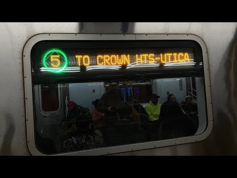 IRT Lexington Avenue Line: (4) (5) Trains @ Bowling Green (Rush Hour Service)