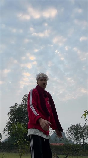 Video của Trẻ con (@pangbojii002) với bản nhạc nhạc nền - Phy En💞✈️ - La bu bu😙