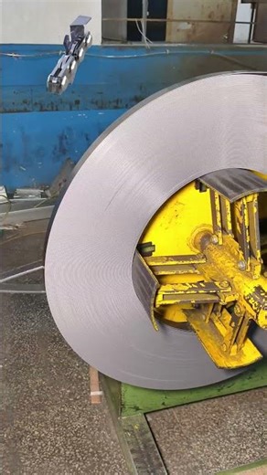 The Creation of Chains: Exploring the Production Behind Chainsaw Chains #sawchain #chainsharpening