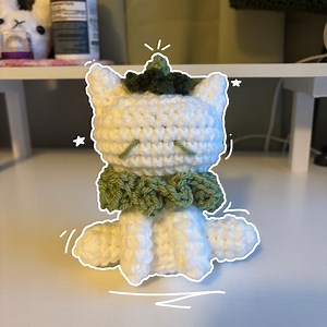 Handmade Crochet Clown Cat Plushie in Green – Soft Amigurumi Toy, Circus-inspired Kawaii Gift - Etsy