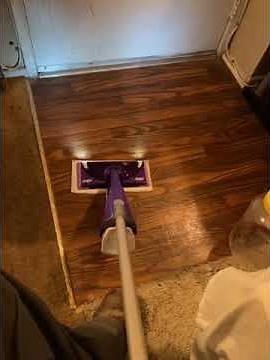 Swiffer reviews: Spray isn't working | PissedConsumer.com