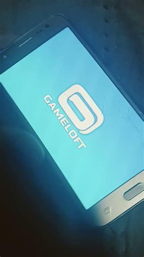 Cars Racing en Samsung Galaxy J5