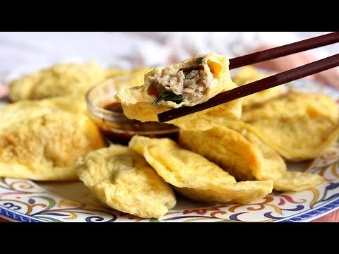 NO DOUGH DUMPLINGS! Egg Wrapped Dumplings with Pork and Spinach filling