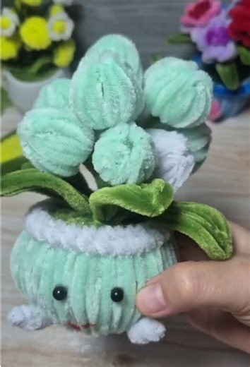 Tutorial Bunga Tulip Tung Tuing #tutorialbungakawatbulu #bungatulip #kawatbulutebal #kawatbulu #diykawatbulu