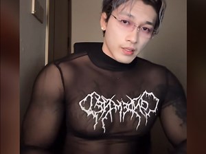 肌肉帅哥透视装直播20250714