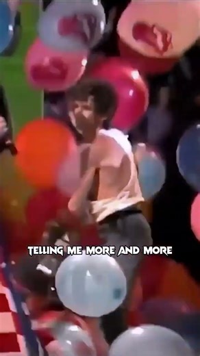 Keith Richards Saves Mick Jagger - Live 1981