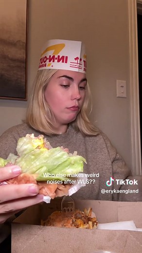 How much can I eat 5 years post op gastric bypass 🍔🍟🥤 #wls #rny #vsg #bariatricsurgery #bariatricmeals