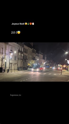Départ du 215 I destination Val D’ecault 🚍Heuliez Gx137 🚏Station Liane Q1 Joyeux Noël à vous passez une bonne journée 🥳🎄 @Spotteur de bus marineo 62 @OuigoBusSpotting @Inouigo33 @SPTRDK @Bus_Région62 @spotteur de bus marineo 🚌 @Tc_Spotting_idf 🇪🇺 @bus marinéo boulogne du 62 @𝑺𝑷𝑻𝑹.𝑻𝑪😉🇫🇷 @spotter tan