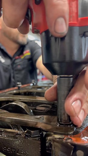 Cummins 6.7L engine tear down and inspection #engine #autoservice #carrepair #mechanic #freestuff #NASCAR #NFLSunday #freeitems #TransportationProvided #freetogoodhome #FitnessEquipment #curbsidepickup #trading #sticker #fblifestylee | Davemonsterengines