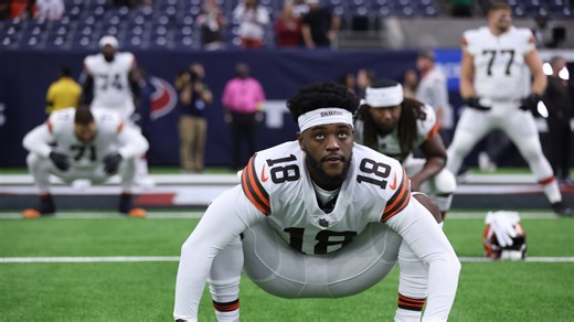 Browns WR David Bell announces his retirement
