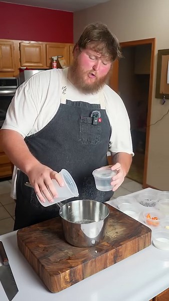 Perfect pickle recipe attempt #2: spicy vs regular