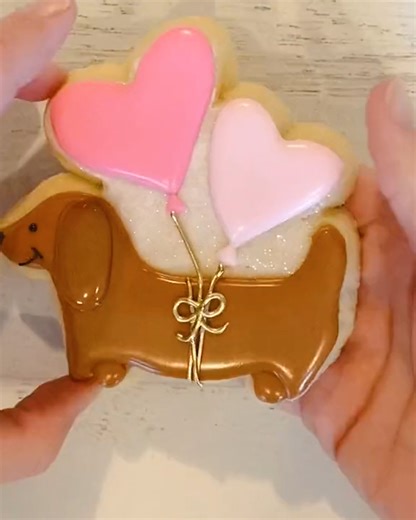 The cutest animal shaped cookies! 🐶🐷 | MetDaan Cakes