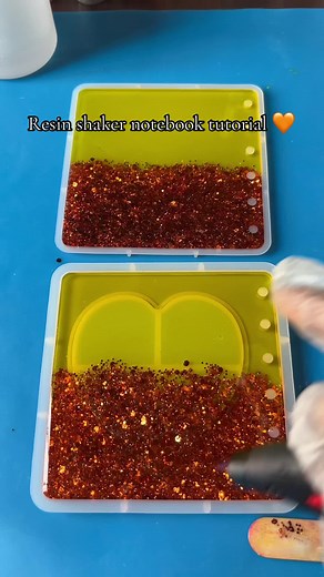 Resin Shaker Notebook Tutorial for DIY Enthusiasts