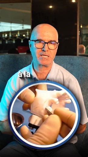 🔥 Sinus Lift avec Pr. Ait Mouffok — 12 Décembre, Alger 🔥 📌 Formation ciblée Maîtrise de l’élévation sinusienne et des variations anatomiques. 🧪 pratique Techniques latérales crestales protocoles appliqués. ⚠️ Places limitées Session courte, intense, efficace. | Level up academy