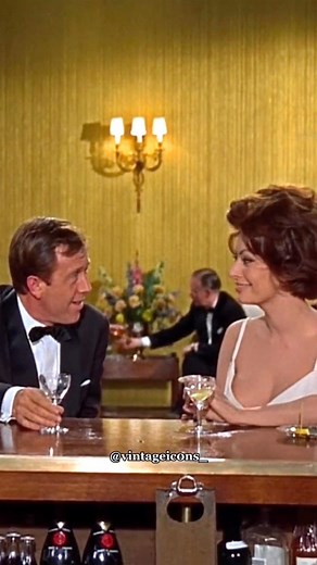 Vintage Icons on Instagram: "Sophia Loren A Countess from Hong Kong (1967) #sophialoren #sofialoren #italian #oldhollywood #1950s #hardtoget #sophia #marlonbrando #charliechaplin #cinemaitaliano #acountessfromhongkong #hardtoplease #classic #goldenage #oldhollywood #60s #cinecittà #vintage #flirt #italy #italia #italianstyle #ladolcevita #attriceitaliana #italiana #vintageic0ns_ #bellezza #vittoriodesica #marcellomastroianni #carloponti #edoardoponti"