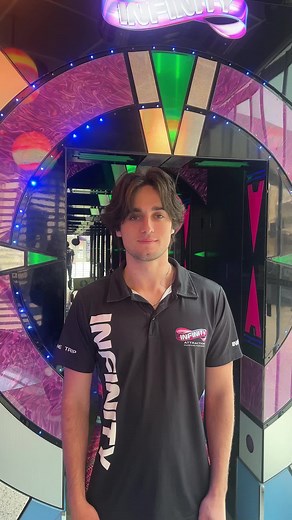 Explora la Atracción Infinity en Gold Coast