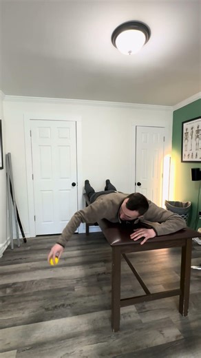 Prone horizontal abduction ball catch