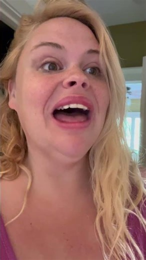 Alien hates spiders #shorts