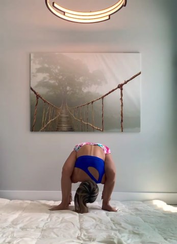 How to firefly (titibhasana ) #shorts #athomeyoga #freeyoga