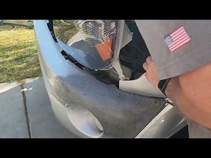 How to Replace Headlight Assemblies on a 2008 Toyota Tacoma | Step-by-Step Guide