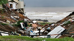 Deploy SANDF to assist with KZN floods: DA - SABC News - Breaking news, special reports, world, business, sport coverage of all South African current events. Africa's news leader.