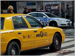 UNDERCOVER POLICE CAR-YELLOW TAXI NEW YORK 2015 HD ©